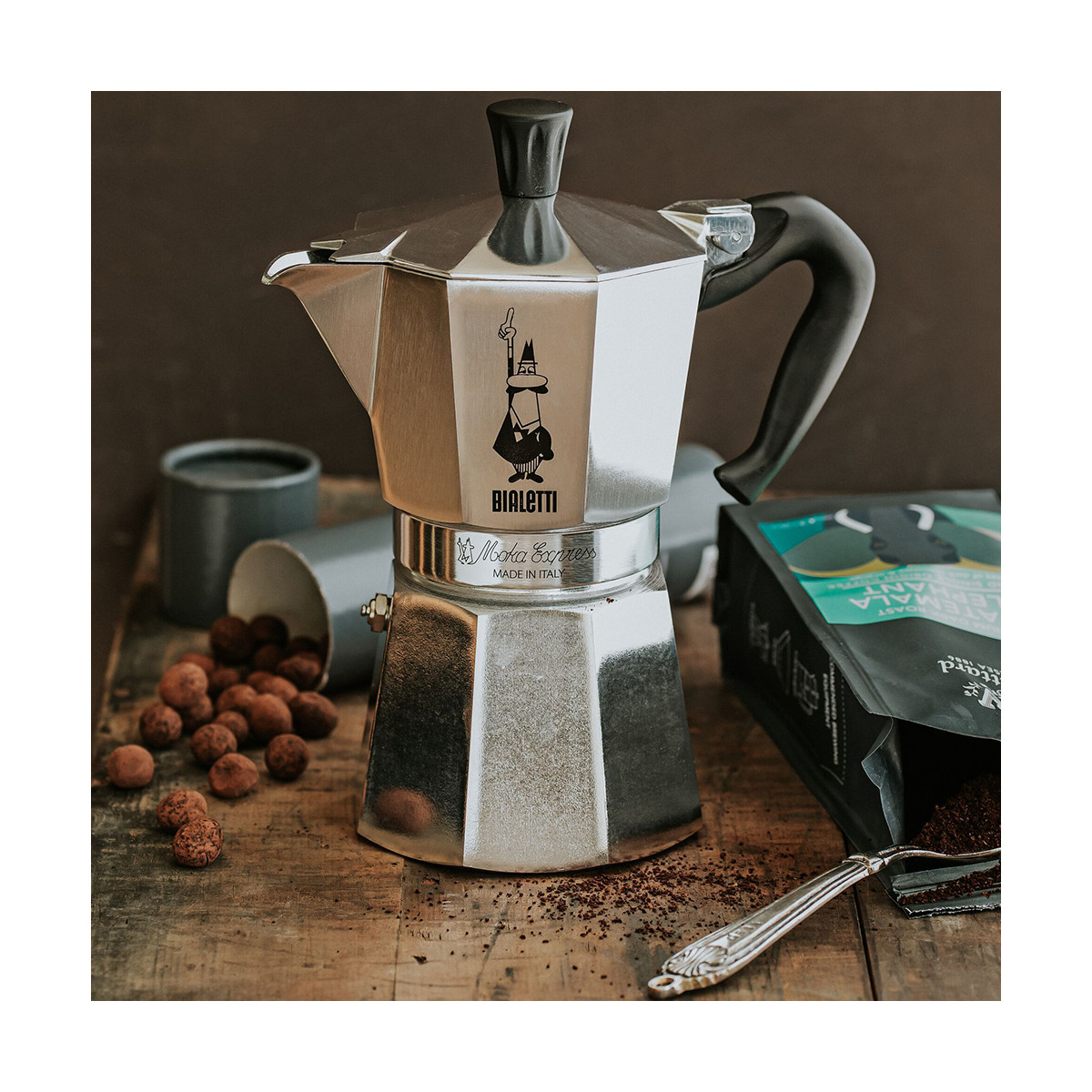 Bialetti Moka Express - 6 Cup Coffee Maker